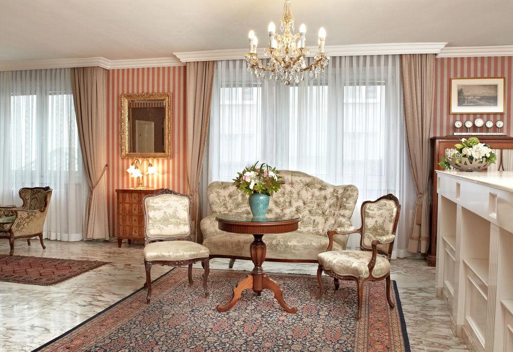 Henri Siebterbezirk 4* Viena
